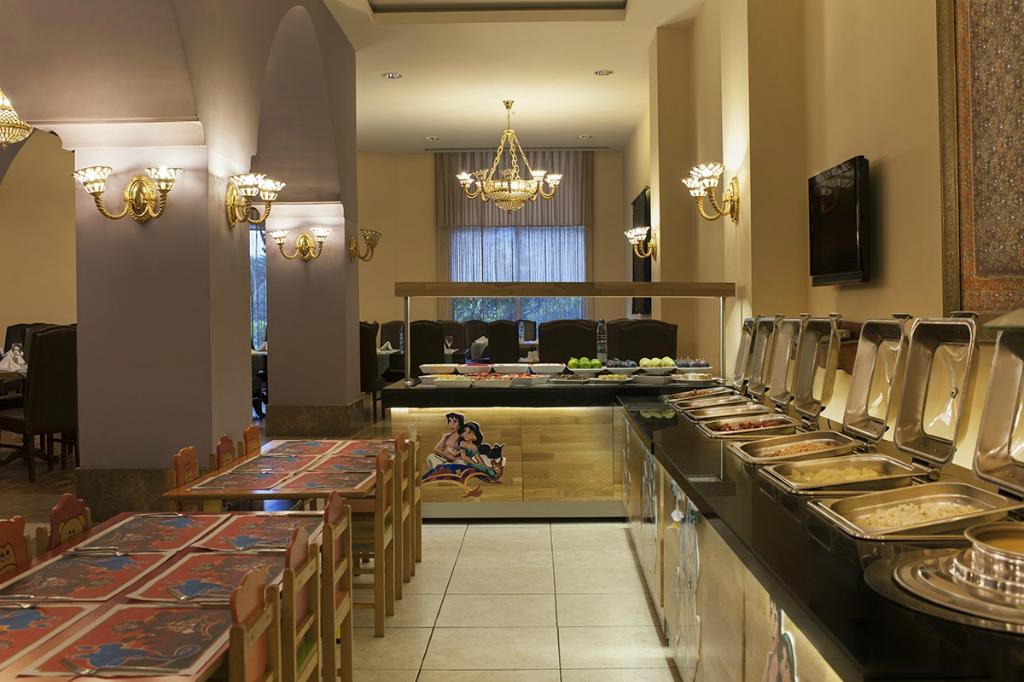 cheap resort hotels in Turkey to Spend holiday with family