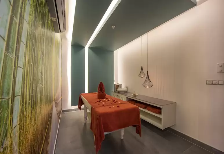 cheap resort hotels to Spend holiday with family