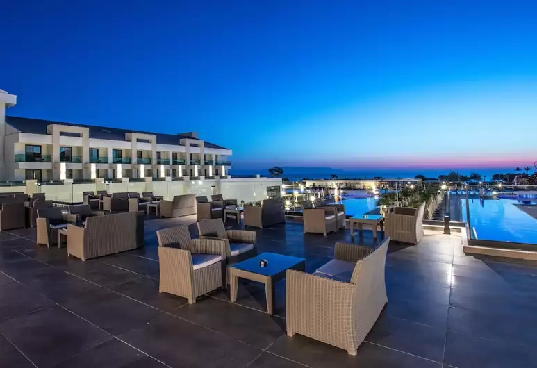 cheap resort hotels to Spend holiday with family