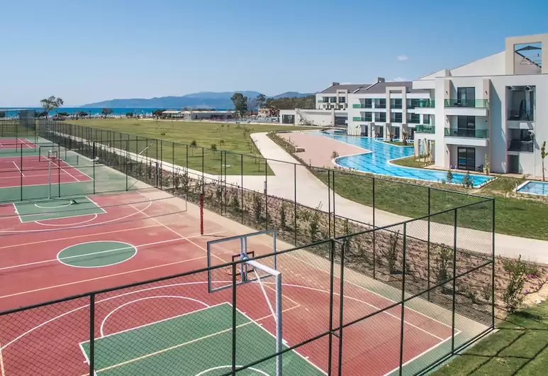 cheap resort hotels to Spend holiday with family