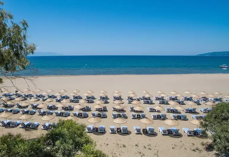 cheap resort hotels to Spend holiday with family