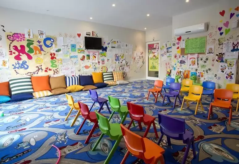 cheap resort hotels to Spend holiday with family