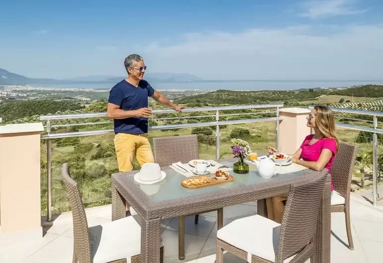 cheap resort hotels to Spend holiday with family