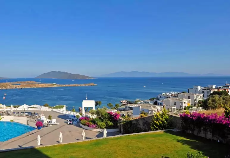 cheap resort hotels to Spend holiday with family