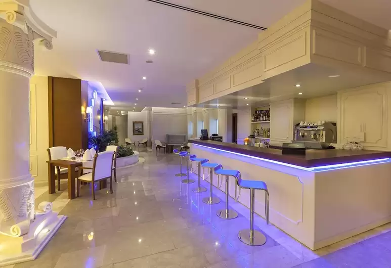 cheap resort hotels to Spend holiday with family