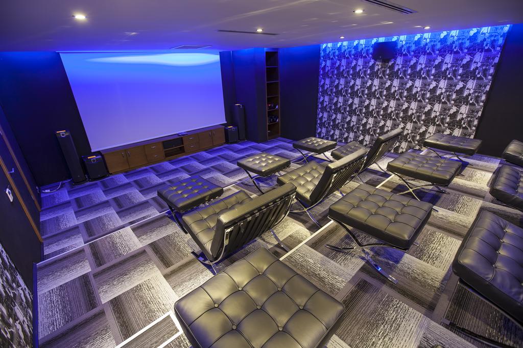 cheap resort hotels to Spend holiday with family