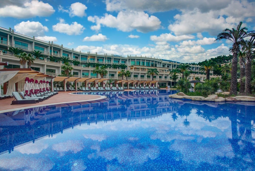 Vogue Hotel Bodrum Outdoor Pool