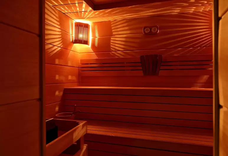 cheap resort hotels to Spend holiday with family