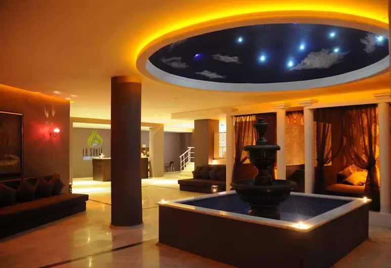 cheap resort hotels to Spend holiday with family