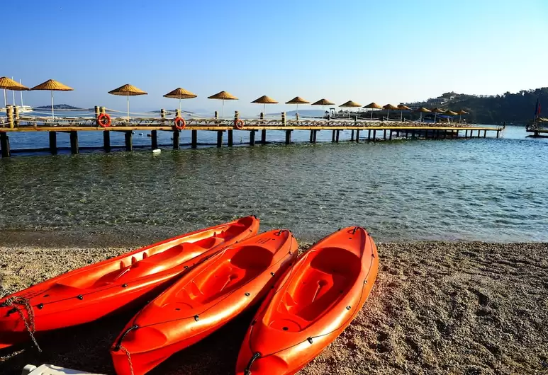 cheap resort hotels to Spend holiday with family